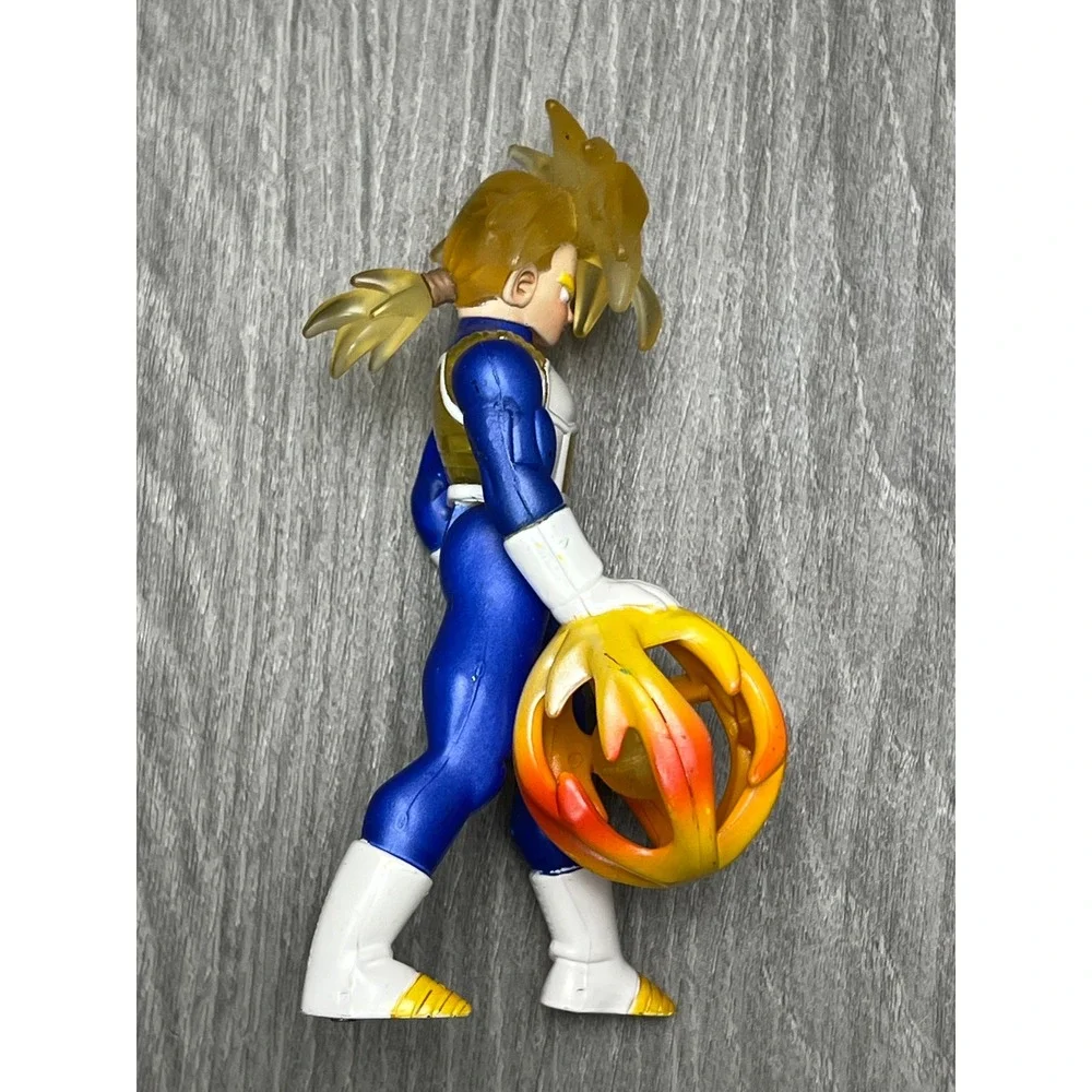 Irwin Toy Dragon Ball Z Super Saiyan Trunks Action Figure with Base 2002